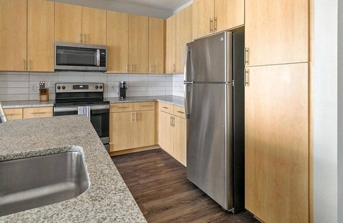 Houston Heights Apartment | Landing at The Standard in the Heights - 2 Bedrooms in Northside