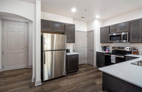 Corryville Apartment | Landing at The Village at Stetson Square - 1 Bedroom in Corryville