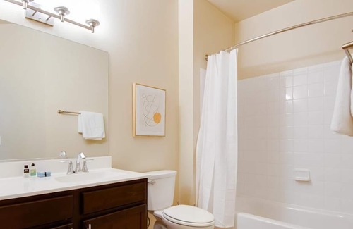 Ijamsville Apartment | Landing at Urban Green Apartments - 2 Bedrooms in Ijamsville