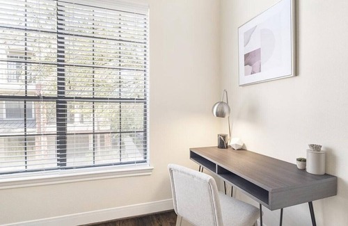 Energy Corridor Apartment | Landing at Village on Memorial Townhomes - 3 Bedrooms in Energy Corridor