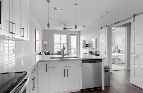 Wetmore Apartment | Landing | Beautiful 1BD, Gym, Clubhouse