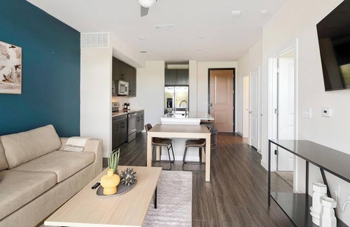 Wetmore Apartment | Landing | Beautiful 1BD, Clubhouse, Gym