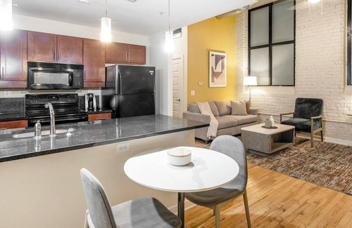 Petersburg Apartment | Landing | Beautiful 1BD, Pool, Gym