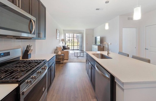 Schaumburg Apartment | Landing | Beautiful 1BD, Yoga Studio, Gym