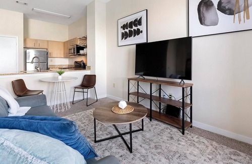 New Pathways Apartment | Landing | Beautiful 1BD, Pool, Clubhouse