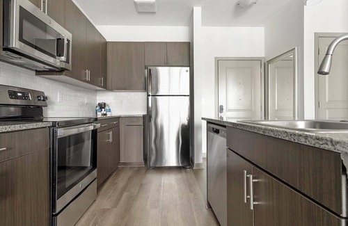 Paw Creek Apartment | Landing | Beautiful 1BD, Clubhouse, Gym