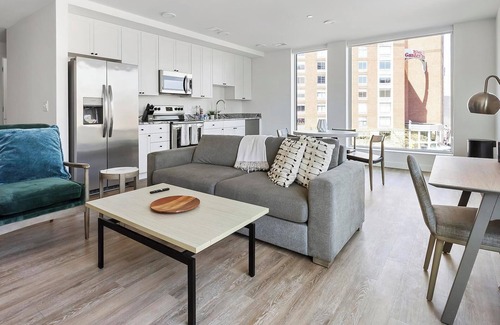Greektown Historic District Apartment | Landing | Beautiful 2BD, Gym, Clubhouse