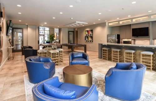 New Pathways Apartment | Landing | Beautiful 2BD, Gym, Pool