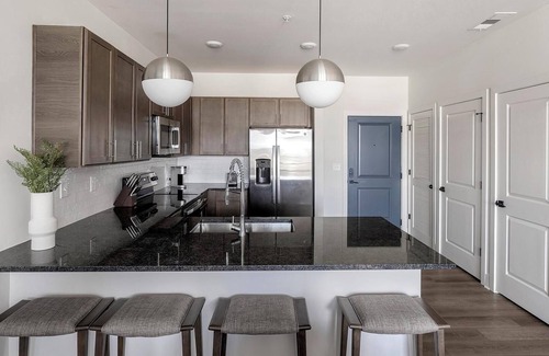 Madison Apartment | Landing | Beautiful 2BD, Pool, Clubhouse