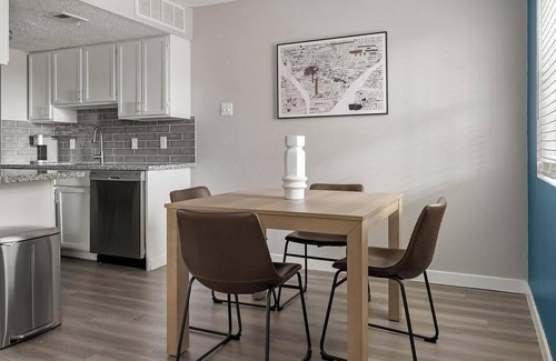 Southside Apartment | Landing | Chic 1BD, Clubhouse, Gym