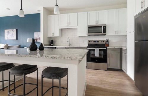 Jacksonville Apartment | Landing | Chic 1BD, Gym, Clubhouse