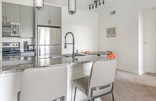 McNeil Apartment | Landing | Chic 1BD, Gym, Clubhouse