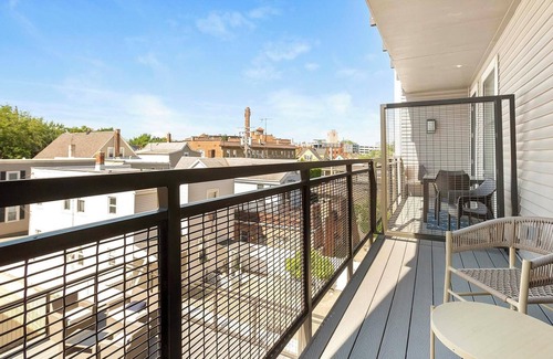 Little Italy Apartment | Landing | Chic 1BD, Gym