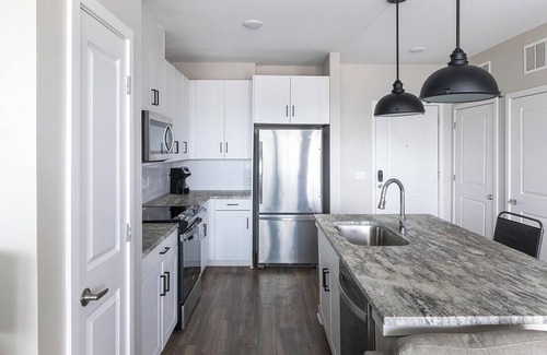 Huntsville Apartment | Landing | Chic 1BD, Pool, Clubhouse