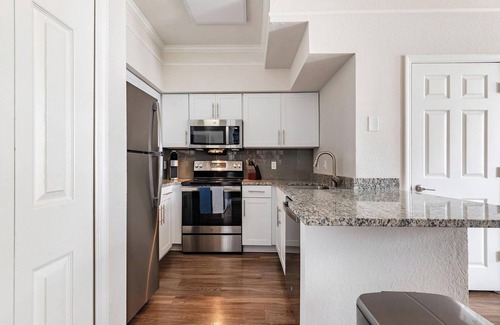 Metro West Apartment | Landing | Chic 1BD, Pool, Gym