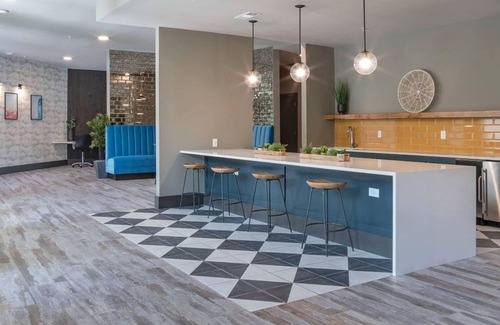 San Marco Apartment | Landing | Chic 2BD, Pool, Yoga Studio