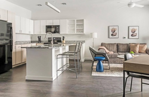 Decatur Apartment | Landing | Incredible 1BD, Clubhouse, Game Room