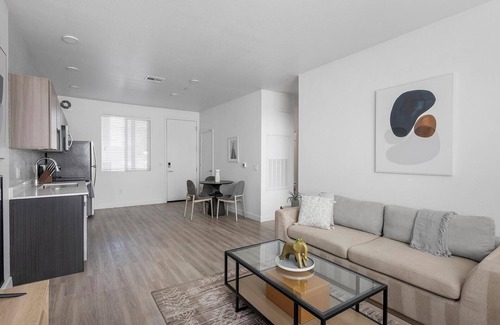 Goodyear Apartment | Landing | Incredible 1BD, Courtyard, Pool