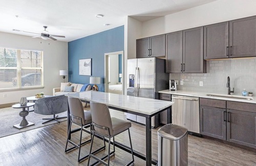 Denton Apartment | Landing | Incredible 2BD, Courtyard, Clubhouse