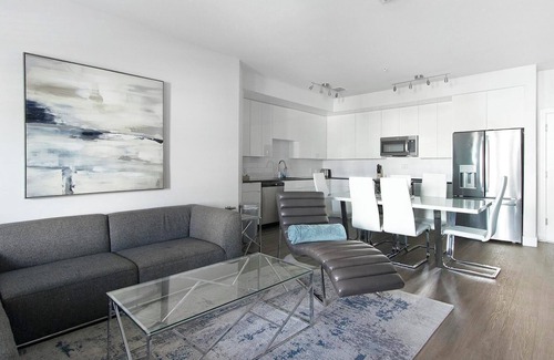 Port Tampa City Apartment | Landing | Incredible 2BD, Clubhouse, Gym