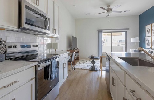 Casas Adobes Apartment | Landing | Incredible 2BD, Pool