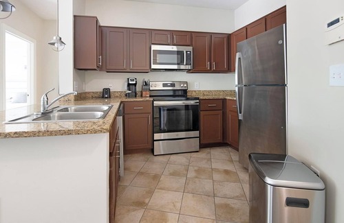Chillum Apartment | Landing | Incredible 2BD, Pool, Clubhouse
