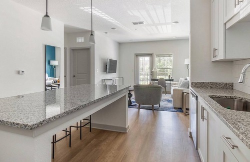 Jacksonville Apartment | Landing | Incredible 2BD, Clubhouse, Gym