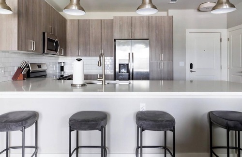 Fort Myers Apartment | Landing | Modern 1BD, Gym, Clubhouse