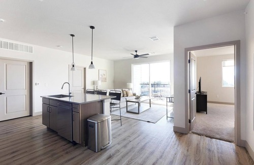 Littleton Apartment | Landing | Modern 1BD, Gym, Clubhouse