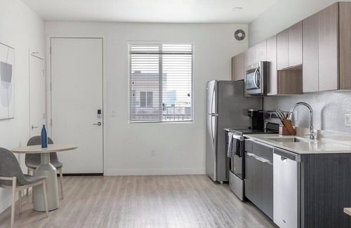 Goodyear Apartment | Landing | Modern 1BD, Pool, Courtyard