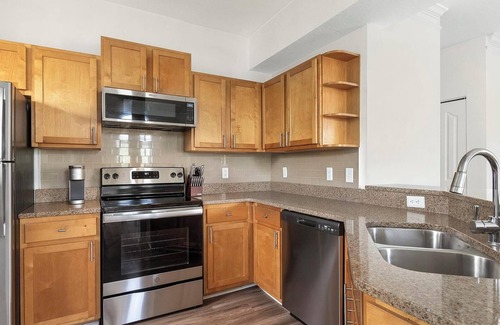 Southside Apartment | Landing | Modern 1BD, Yoga Studio