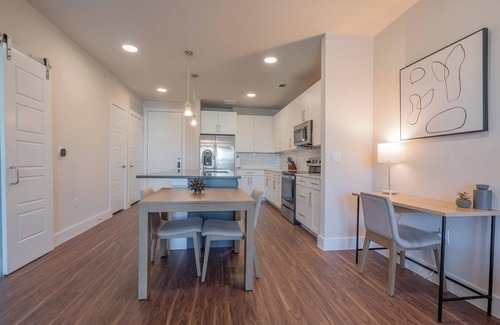 Wetmore Apartment | Landing | Modern 1BD, Yoga Studio, Pool