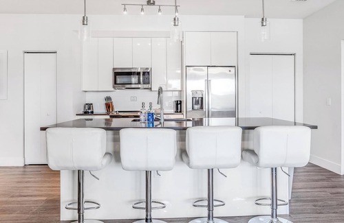 Port Tampa City Apartment | Landing | Modern 2BD, Clubhouse, Gym