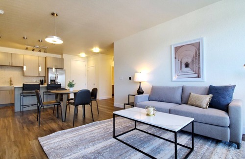 Indian Creek Apartment | Landing | Modern 2BD, Gym, Clubhouse