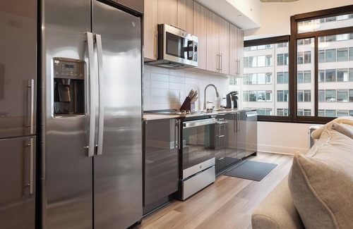 Baileys Crossroads Apartment | Landing | Modern 2BD, Gym, Game Room