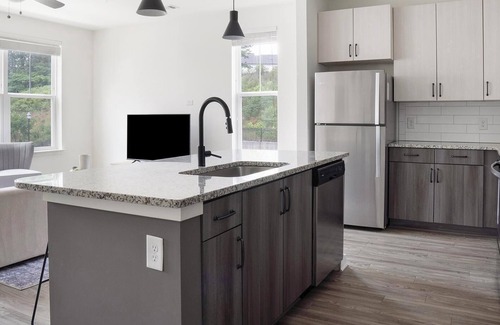 Mableton Apartment | Landing | Spectacular 1BD, Pool, Rooftop Lounge