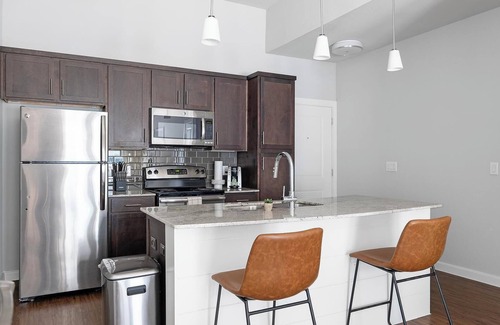 Buda Apartment | Landing | Spectacular 1BD, Clubhouse, Gym