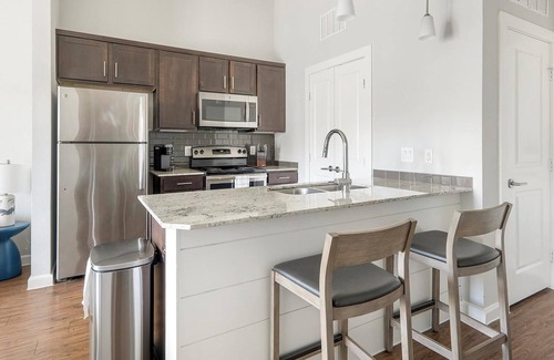 Buda Apartment | Landing | Spectacular 1BD, Clubhouse, Yoga Studio