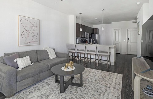 Vickery Meadow Apartment | Landing | Spectacular 1BD, Pool, Gym