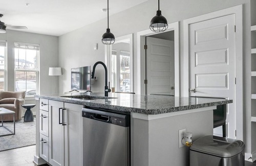 Mableton Apartment | Landing | Spectacular 1BD, Gym, Pool
