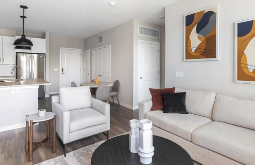 Huntsville Apartment | Landing | Spectacular 2BD, Pool, Gym