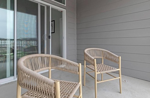 Round Rock Apartment | Landing | Spectacular 2BD, Gym, Clubhouse