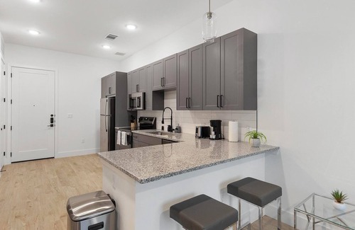 Denton Apartment | Landing | Stunning 1BD in Denton