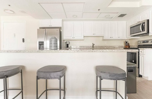 Bradenton Apartment | Landing | Stunning 1BD, Clubhouse, Gym