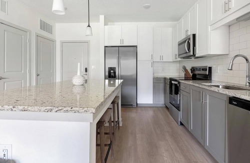 Jacksonville Apartment | Landing | Stunning 2BD, Gym, Clubhouse
