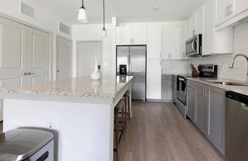 Jacksonville Apartment | Landing | Stunning 2BD, Gym, Clubhouse