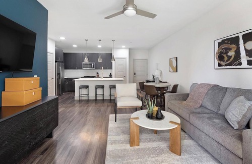 Camelback East Apartment | Landing | Stunning 2BD, Gym, Clubhouse