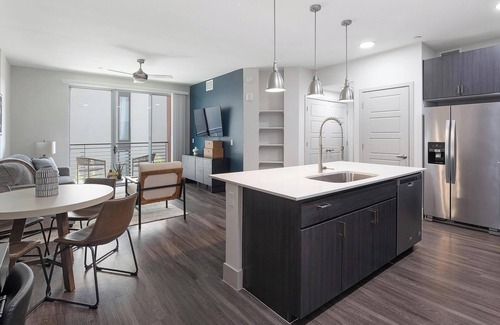 Camelback East Apartment | Landing | Stunning 2BD, Gym, Clubhouse