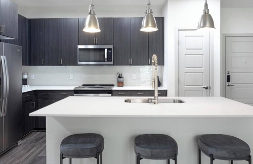 Camelback East Apartment | Landing | Stunning 2BD, Gym, Clubhouse