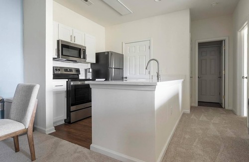 Indian Trail Apartment | Landing | Stunning 2BD, Gym